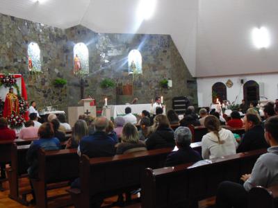 Aconteceu na noite desta sexta (05/08) o encerramento do TrÃ­duo em louvor ao Bom Jesus em Campo Mendes